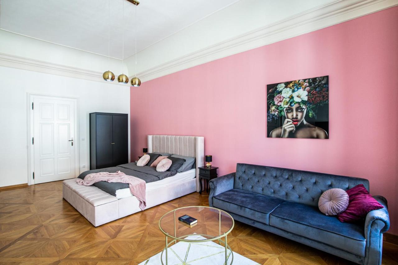 פראג New Stylish 3 Suites Bedrooms Apt In Mala Strana - N2Nd מראה חיצוני תמונה